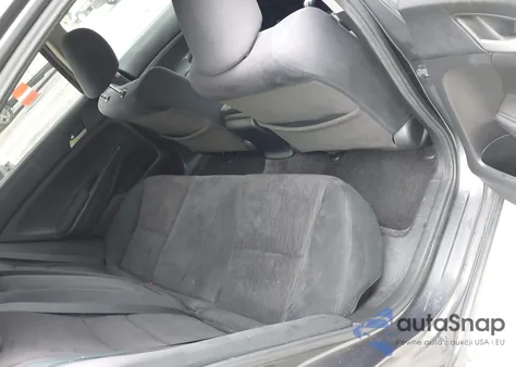 2011 Honda Accord 2.4 Lx из США, поврежденный, VIN 1HGCP2F34BA130528